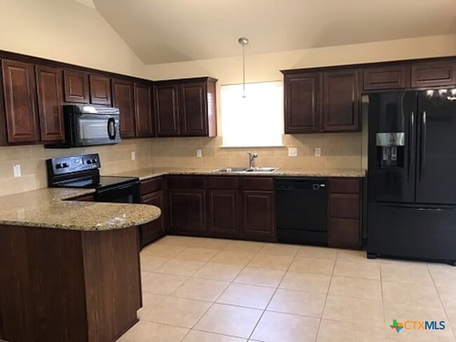 Building Photo - 7526 Red Valley Way