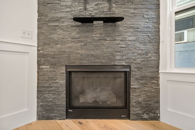 Building Photo - 36 Trull St