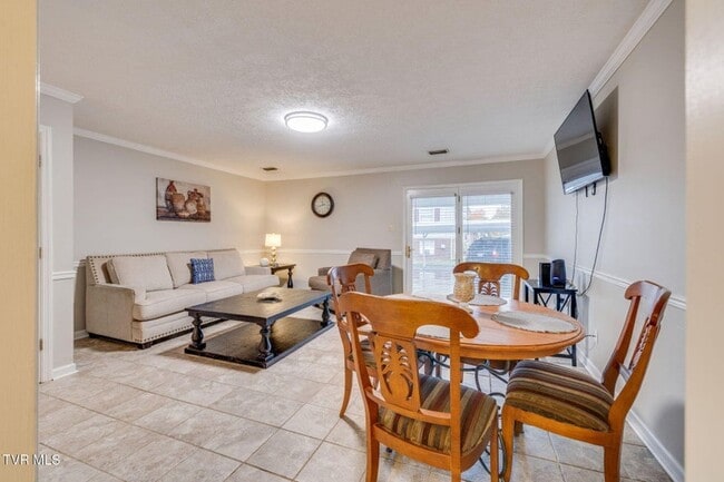 Building Photo - 1024 Konnarock Rd