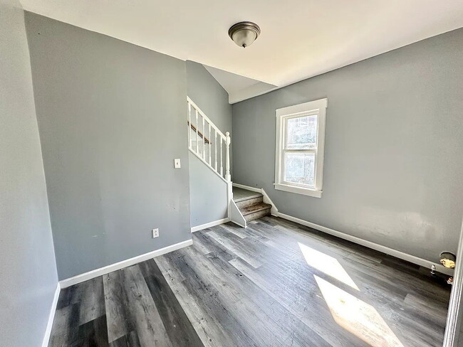 Building Photo - Beautifully Renovated 4BR / 2BA Home in Bridgeton, NJ