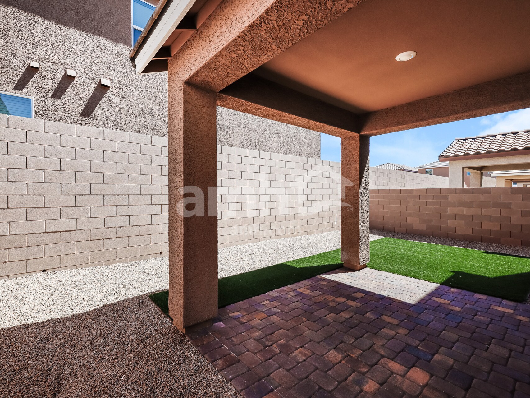 Building Photo - 10076 W Oleta Ave