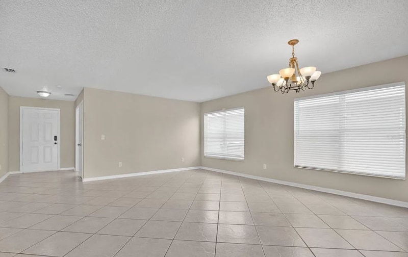 Building Photo - 15181 Sugargrove Way
