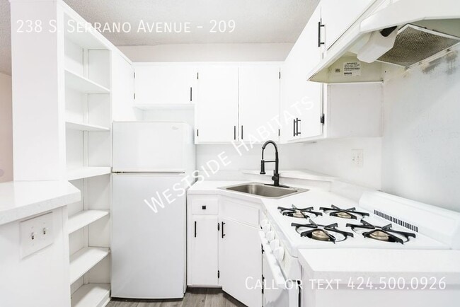 Building Photo - 238 Serrano Ave