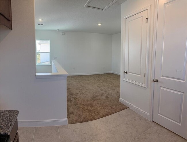 Building Photo - 10185 Soddy Aly