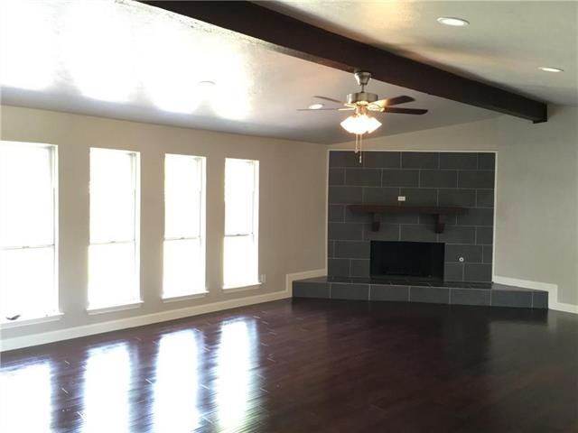 Building Photo - 2521 Brennan Dr