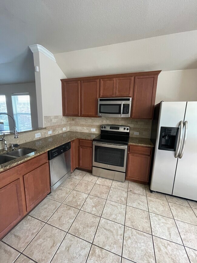 Building Photo - 108 Durango Dr