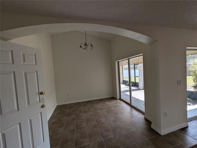 Building Photo - 2791 Summerfield St