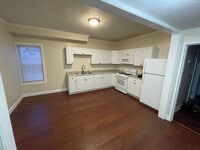 Building Photo - 465 N Belmont St