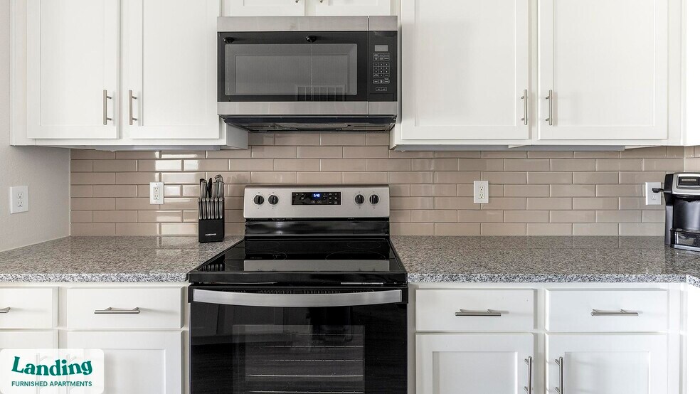 Building Photo - 3550 Robinson Rd