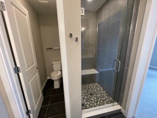 Building Photo - 6381 Rollick Dr
