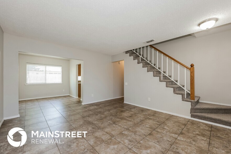 Building Photo - 3705 Huckleberry Dr