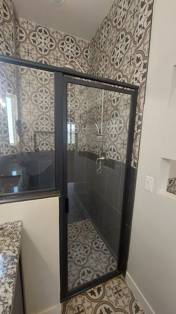 Building Photo - Beautiful 4 bedroom 2.5 bathroom home! READY NOW