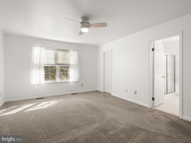 Building Photo - 109 Driftwood Ln