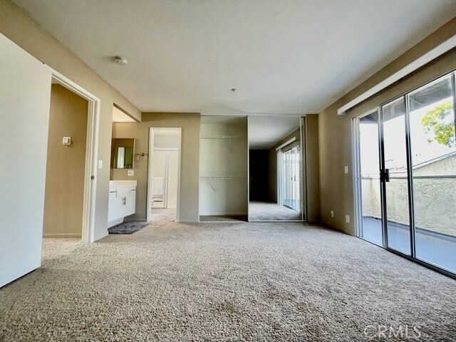 Building Photo - 17181 Elm Lane