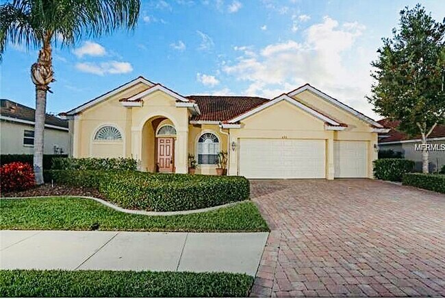 Building Photo - 692 Shadow Bay Way