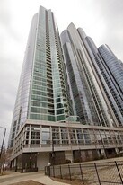 Building Photo - 1201 S Prairie Ave