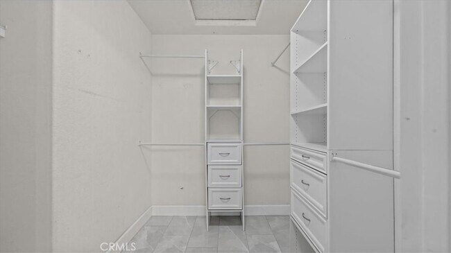 Building Photo - 7353 Ellena W