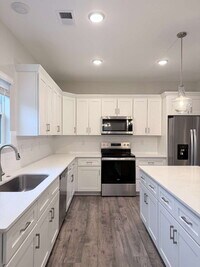 Building Photo - 3BR/2.5BA Townhome | The Springs of North Asheville | $3,000/mo