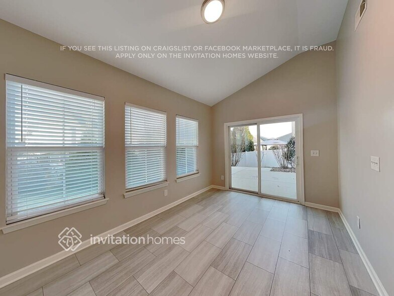 Building Photo - 10954 Tailwater St