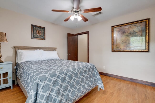 Building Photo - 2609 Wheless Ln