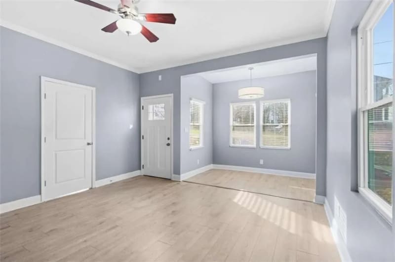 Primary Photo - 609 Parsons St SW