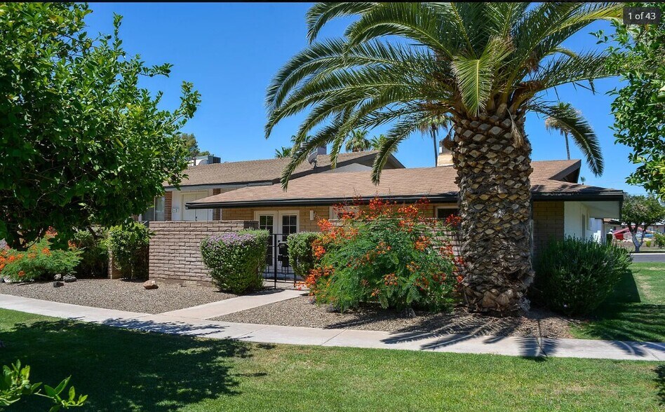 Building Photo - 7603 E Minnezona Ave