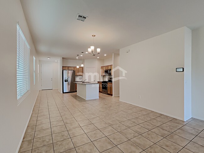 Building Photo - 6870 E Via Arroyo Largo