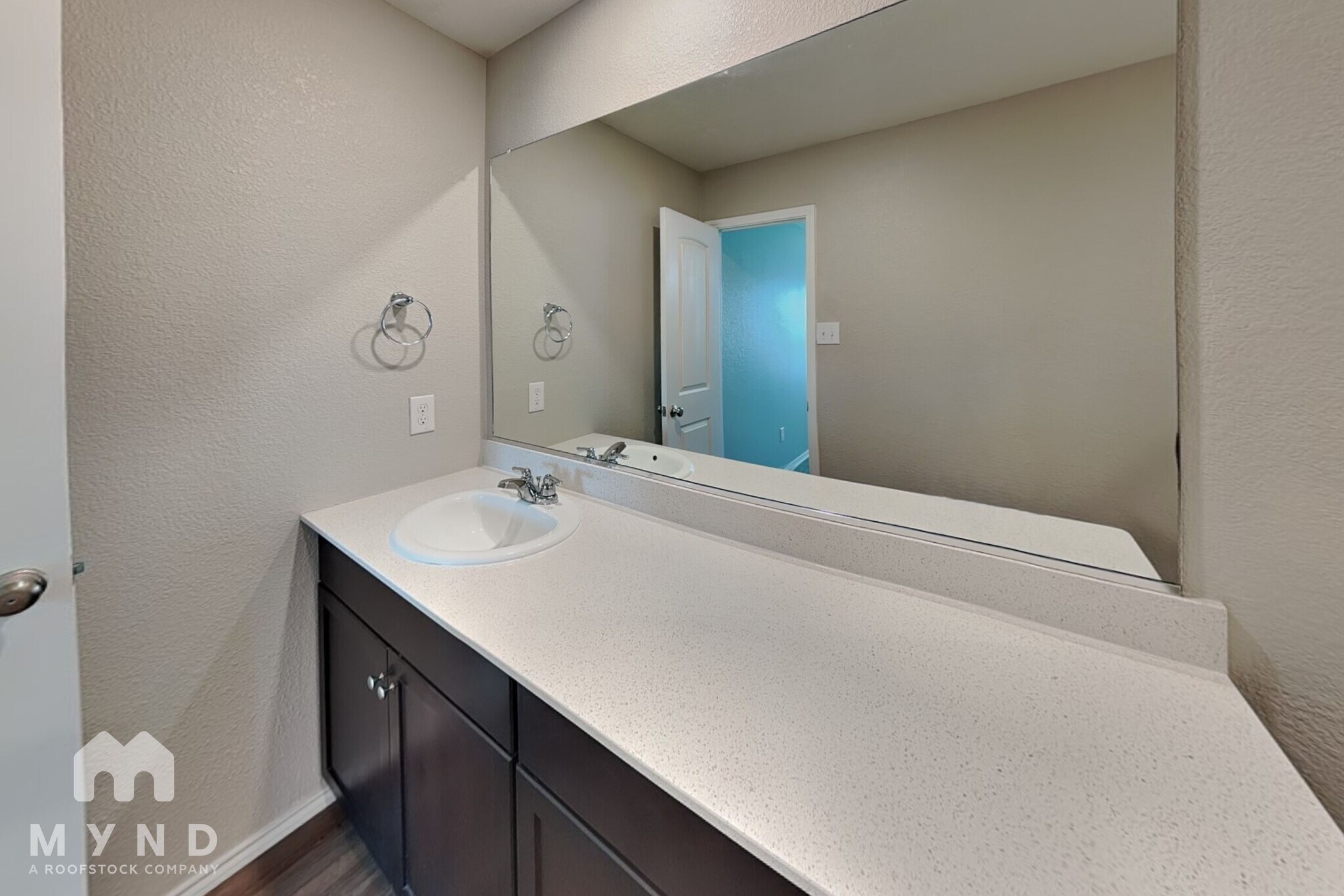 Building Photo - 14356 Cloudview Way