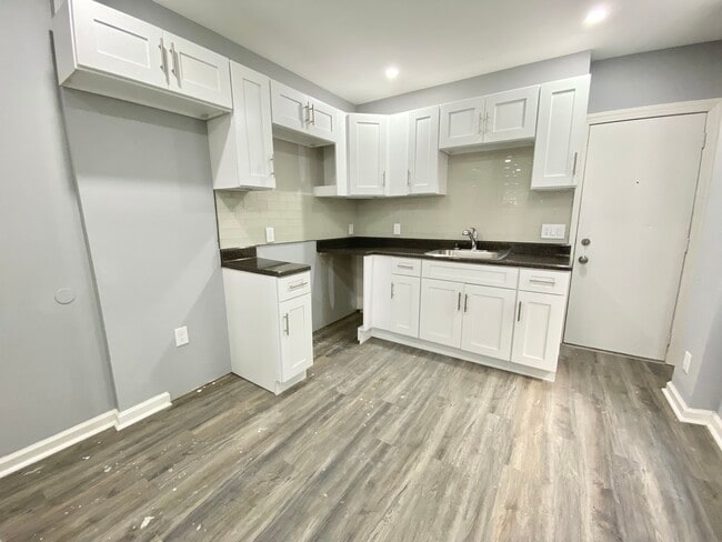 Building Photo - 2544 N Natrona St