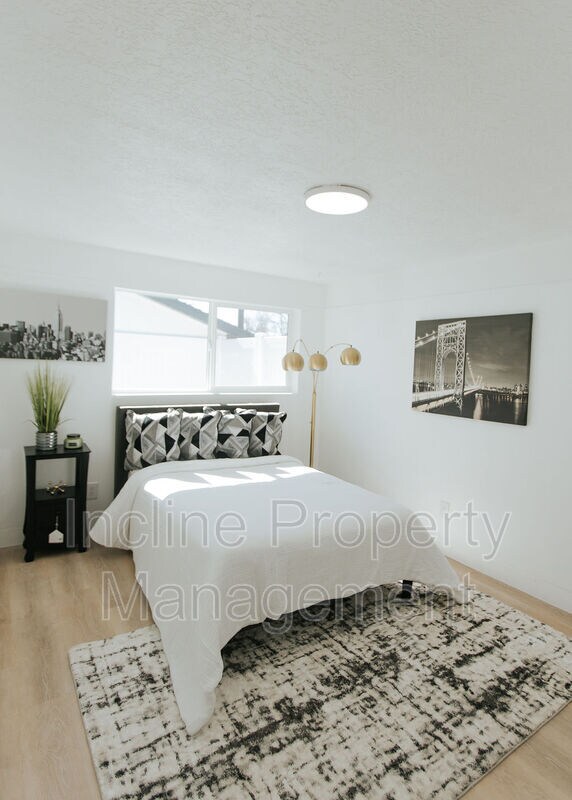 Building Photo - 425 S 600 W