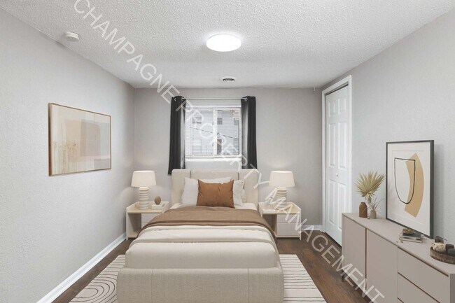 Building Photo - 2 bedroom home, conveniently located in Westport