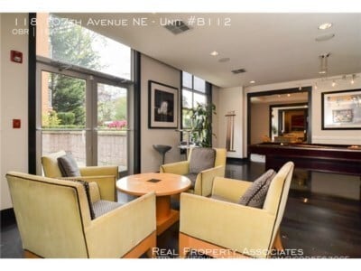 Building Photo - Downtown Bellevue Studio Condo BelleArts