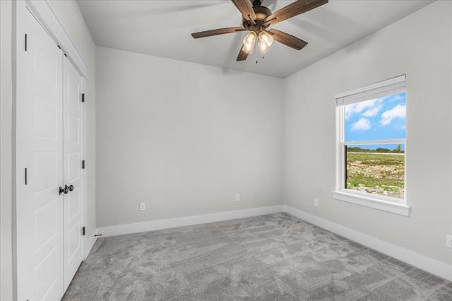 Building Photo - 4020 Windy Pt Rnch Rd