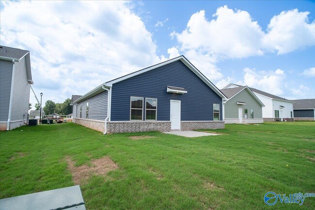 Building Photo - 22845 Dashwood Ln