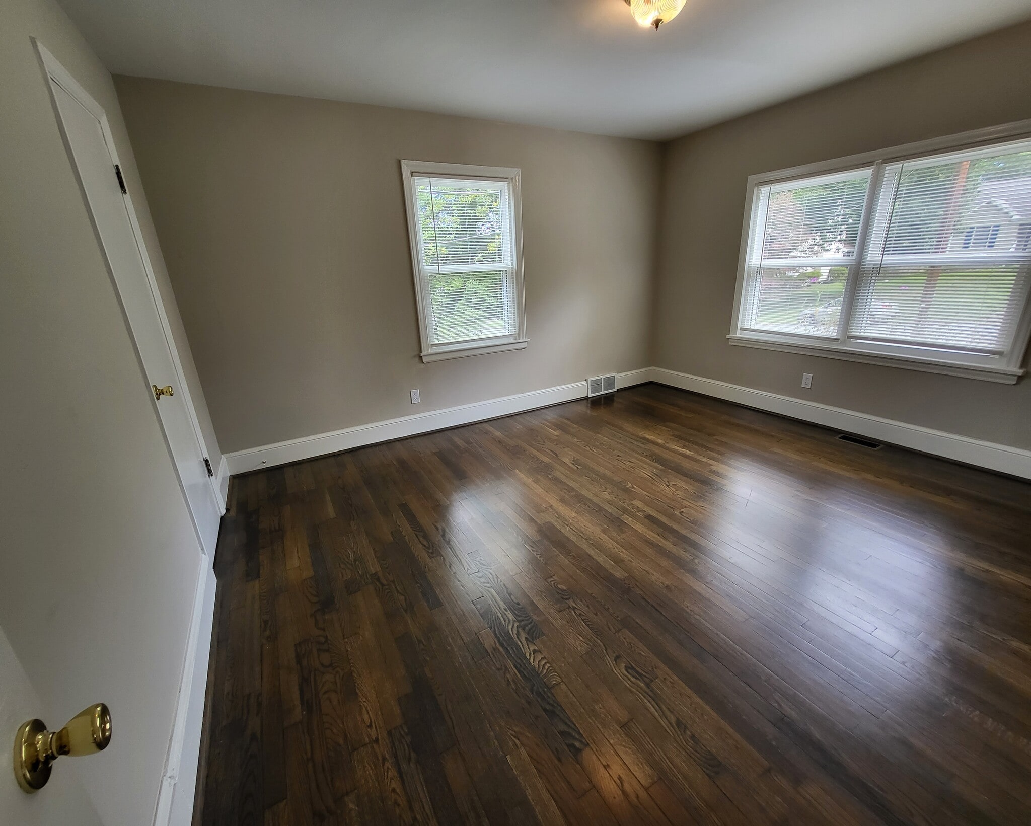 Bedroom 2 - 1324 Kenwood Street