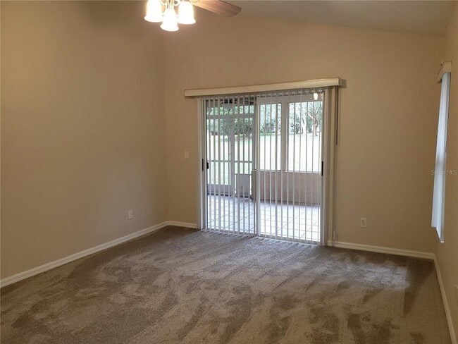Building Photo - 1612 Sweetwater W Cir