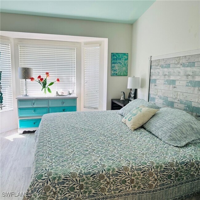 Building Photo - 21300 Lancaster Run