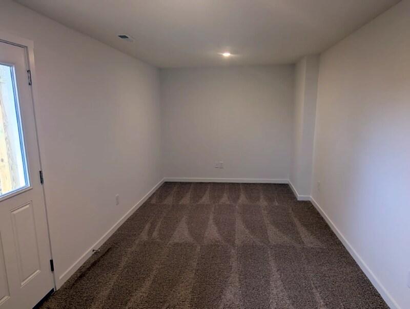 Building Photo - 111 Sitka Willow Dr