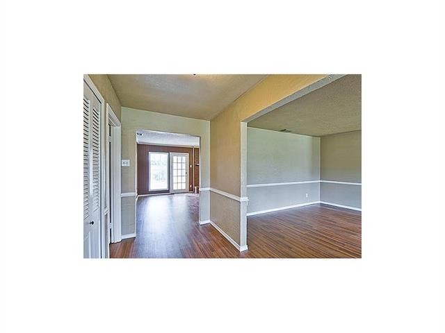 Building Photo - 14406 Tanglewood Dr