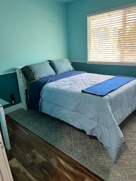 Primary Photo - 163 Cherie Way