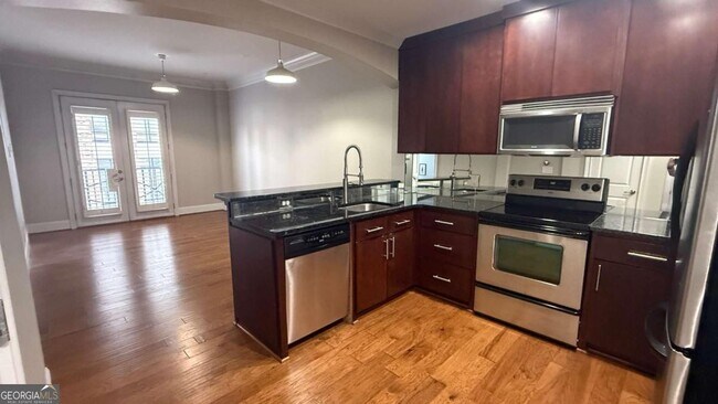 Building Photo - 2277/2255 Peachtree Rd NE