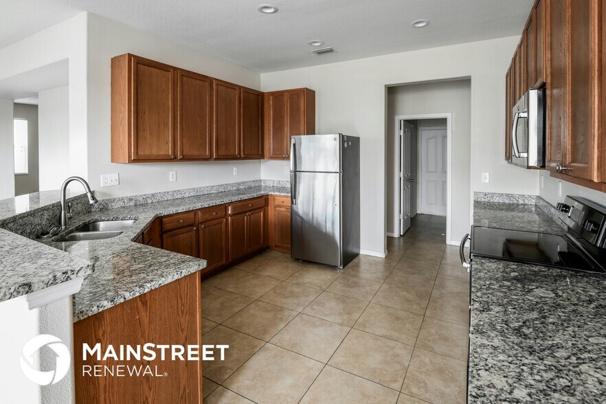 Building Photo - 4641 White Bay Cir
