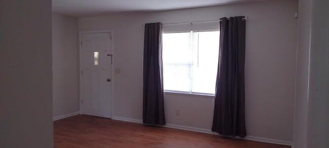 Building Photo - 20161 SW 85th Pl