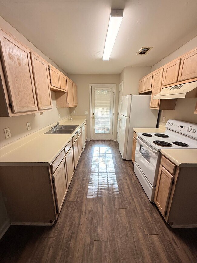 Building Photo - 1293 Rumba Ln