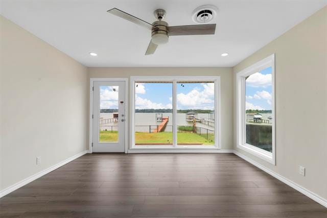 Building Photo - 8048 Woodvale Rd