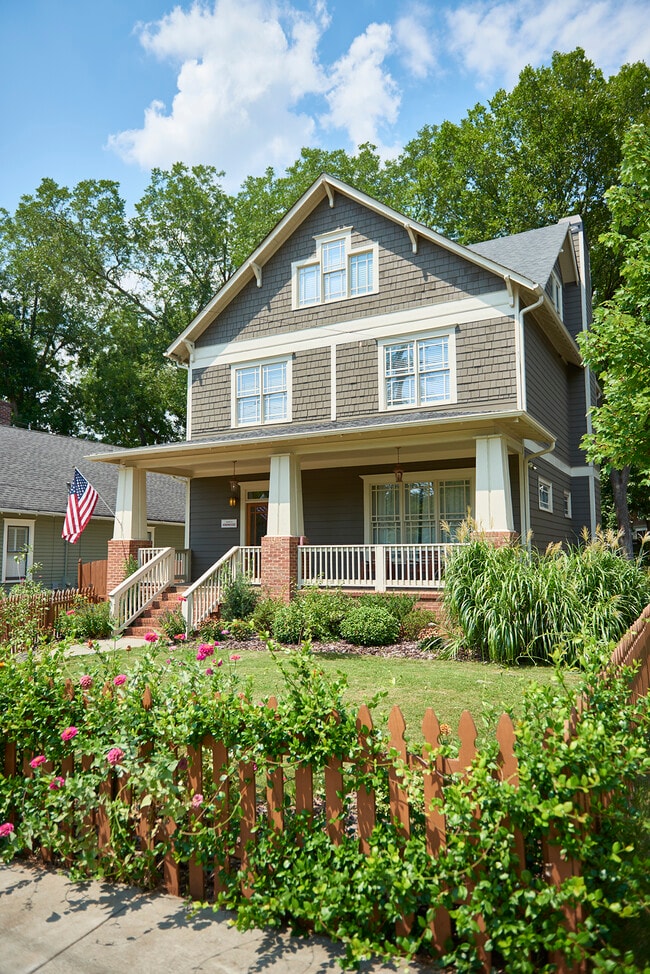 Building Photo - 1896 Hosea L Williams Dr NE