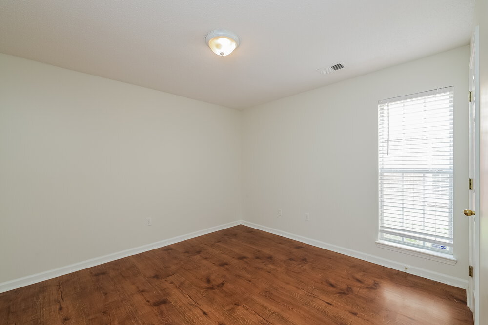 Building Photo - 1614 Central Trails Dr