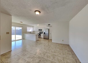 Building Photo - 376 Stone Fly Rd