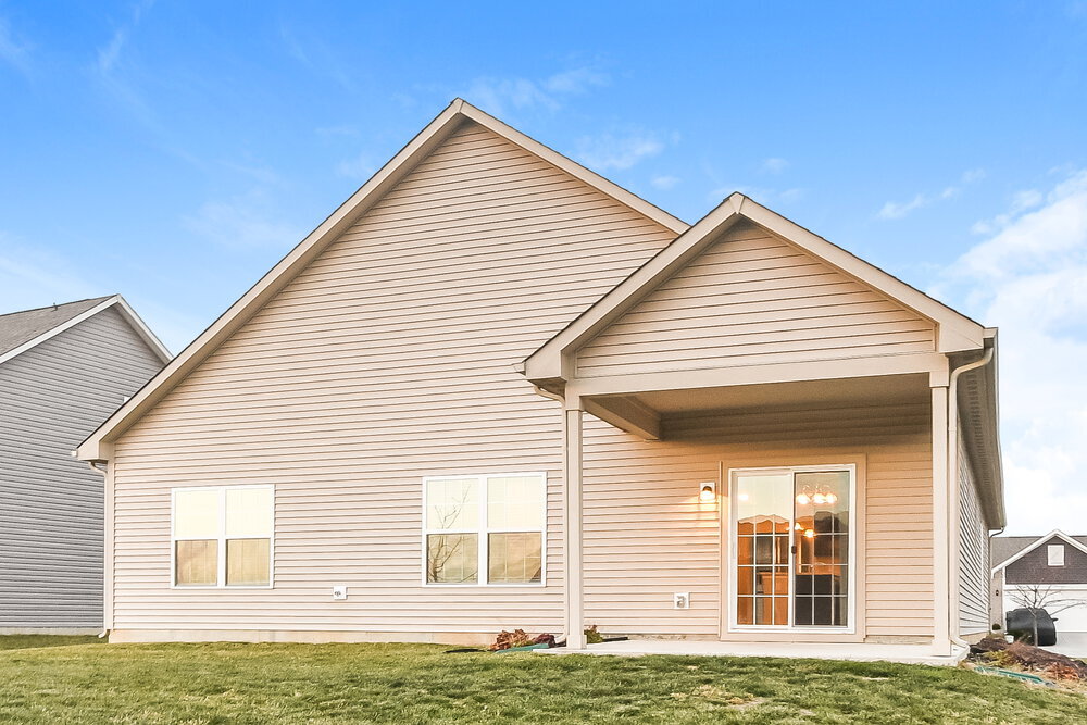 Building Photo - 2255 Silver Spoon Dr