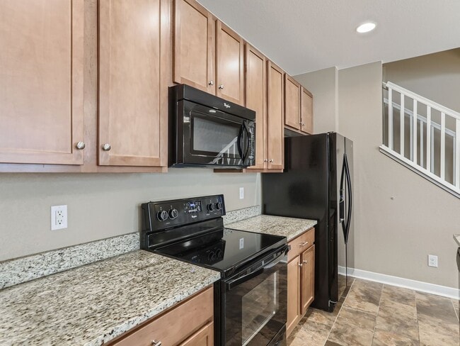 Building Photo - 10219 Tall Oaks Cir